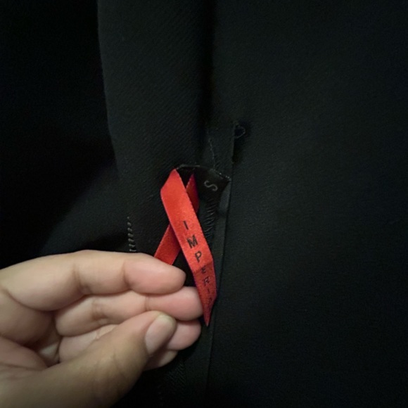 That little black dress - Picture 6 of 7